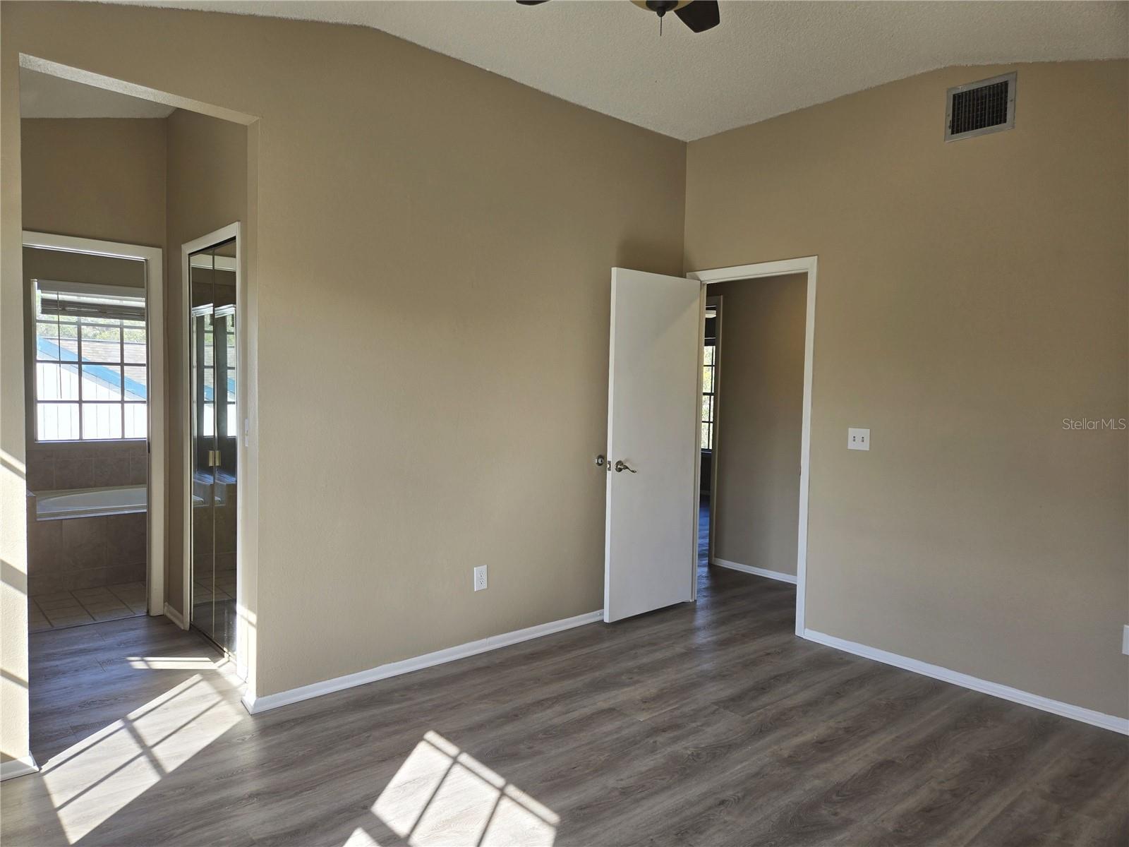 10704 SATINWOOD CIR, ORLANDO, FL, 32825