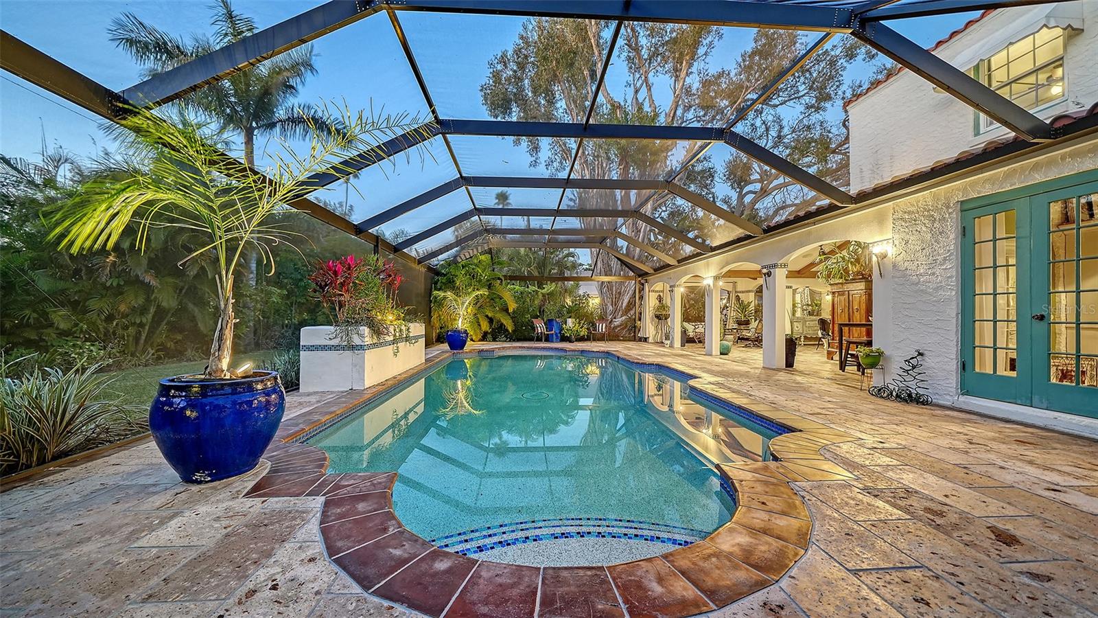 A4682843 Property Photo