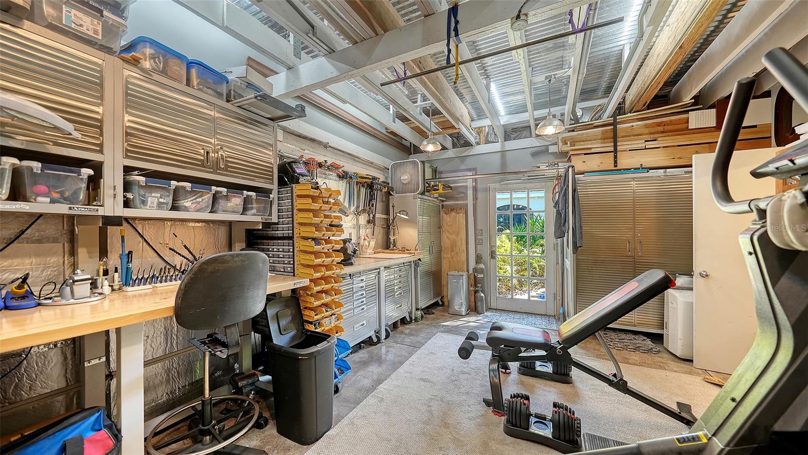 A4682843 Property Photo