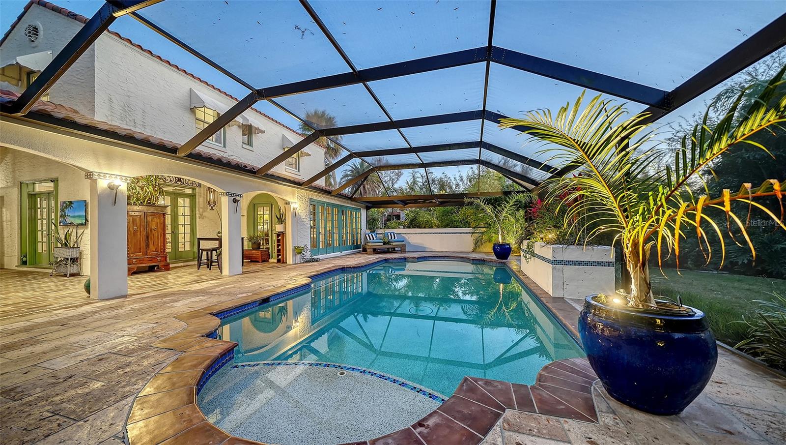 A4682843 Property Photo