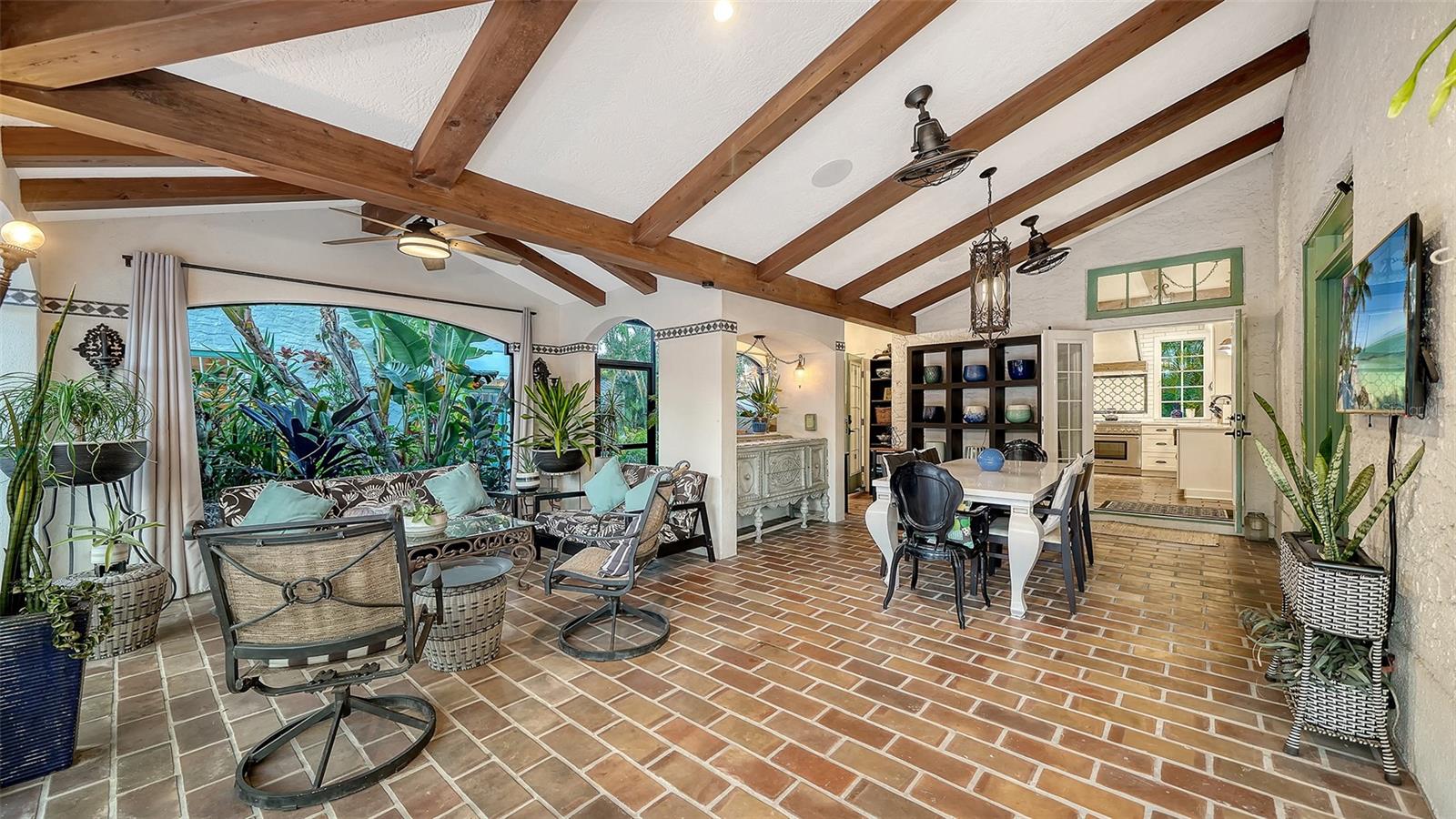 A4682843 Property Photo