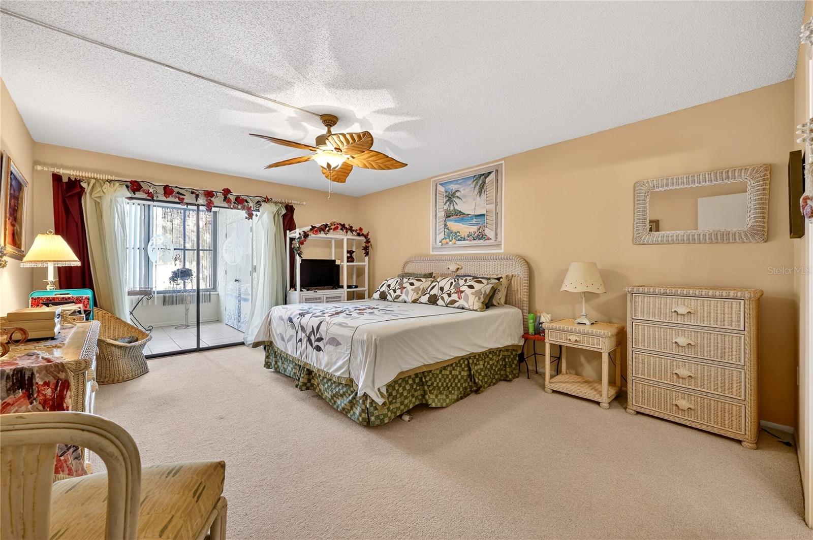 521 LAKESIDE DR #521, BRADENTON, FL, 34210