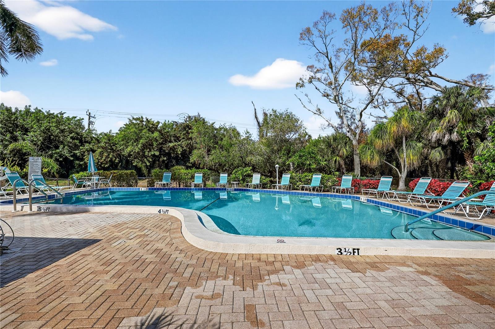 521 LAKESIDE DR #521, BRADENTON, FL, 34210