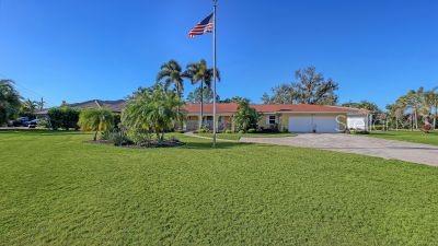 844 MAGELLAN DR, SARASOTA, FL, 34243