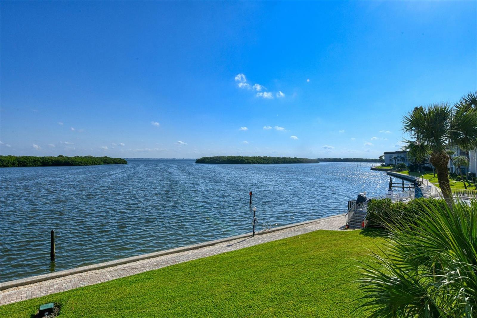 4340 FALMOUTH DR #206, LONGBOAT KEY, FL, 34228