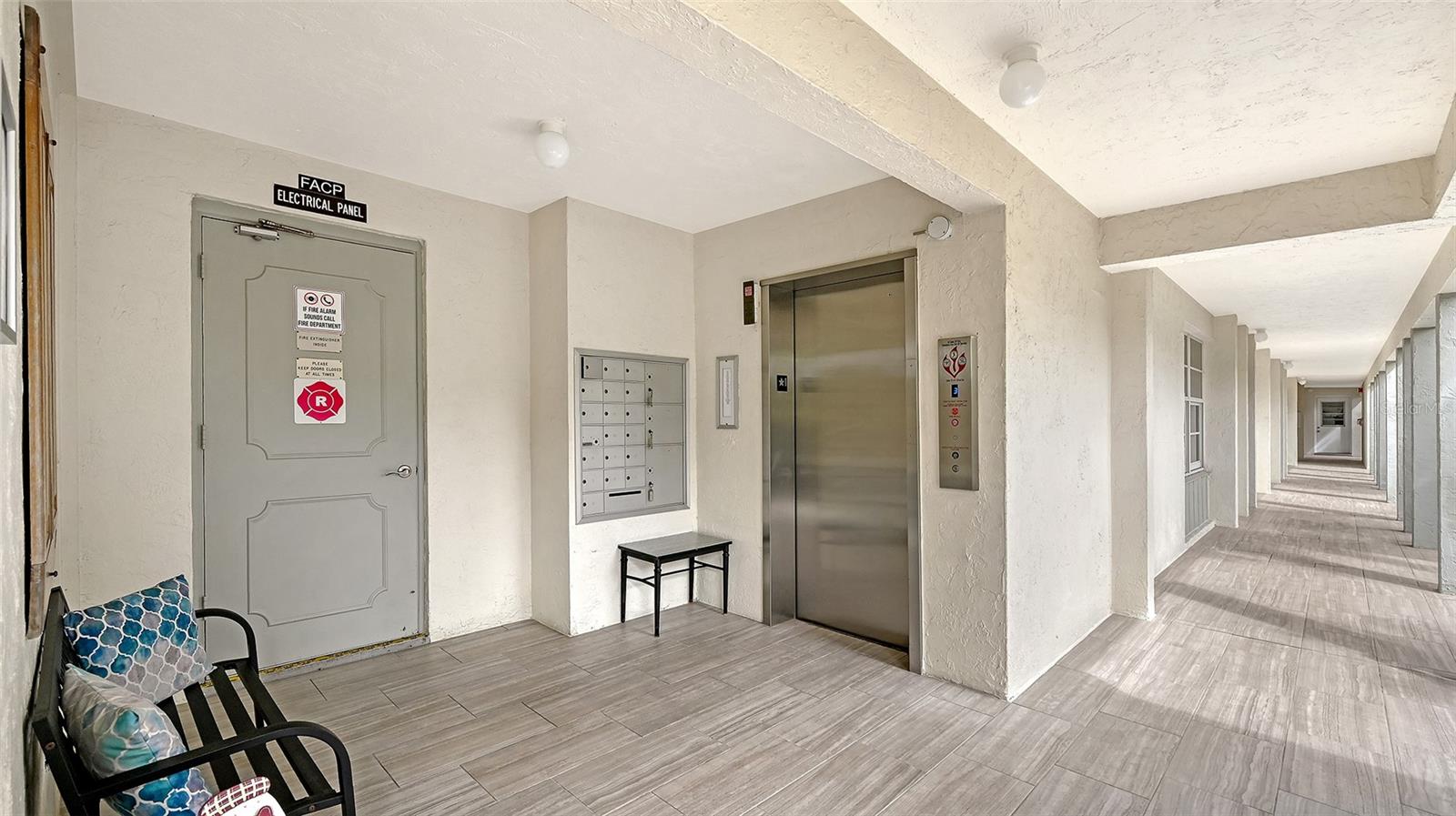 4340 FALMOUTH DR #206, LONGBOAT KEY, FL, 34228