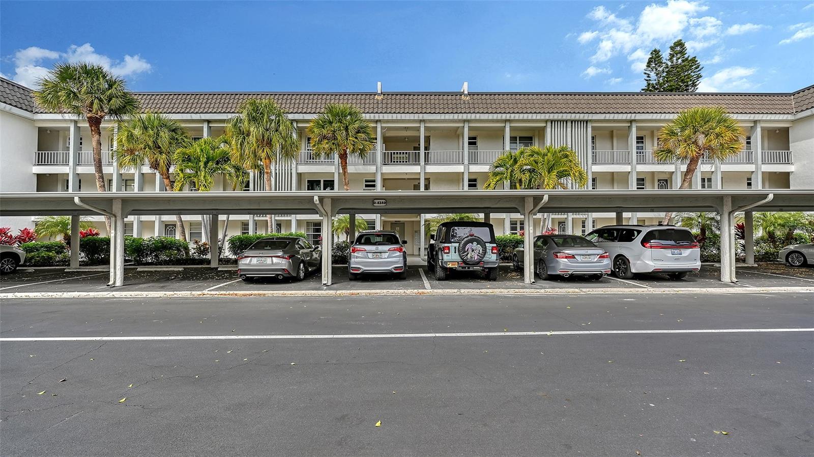 4340 FALMOUTH DR #206, LONGBOAT KEY, FL, 34228