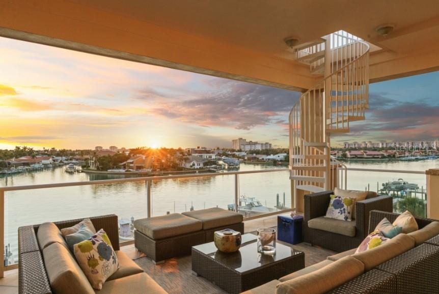 TB8477138 Property Photo