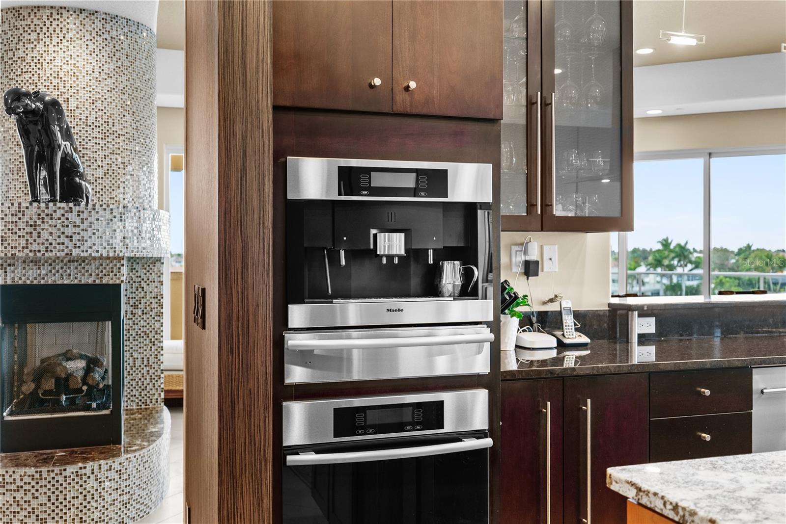 TB8477138 Property Photo