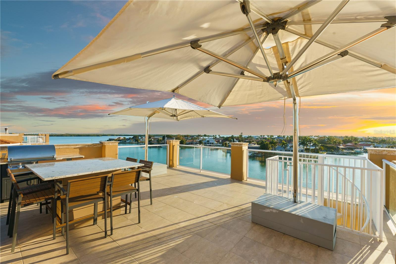 TB8477138 Property Photo