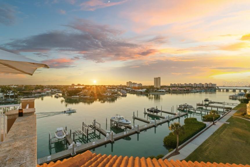 TB8477138 Property Photo