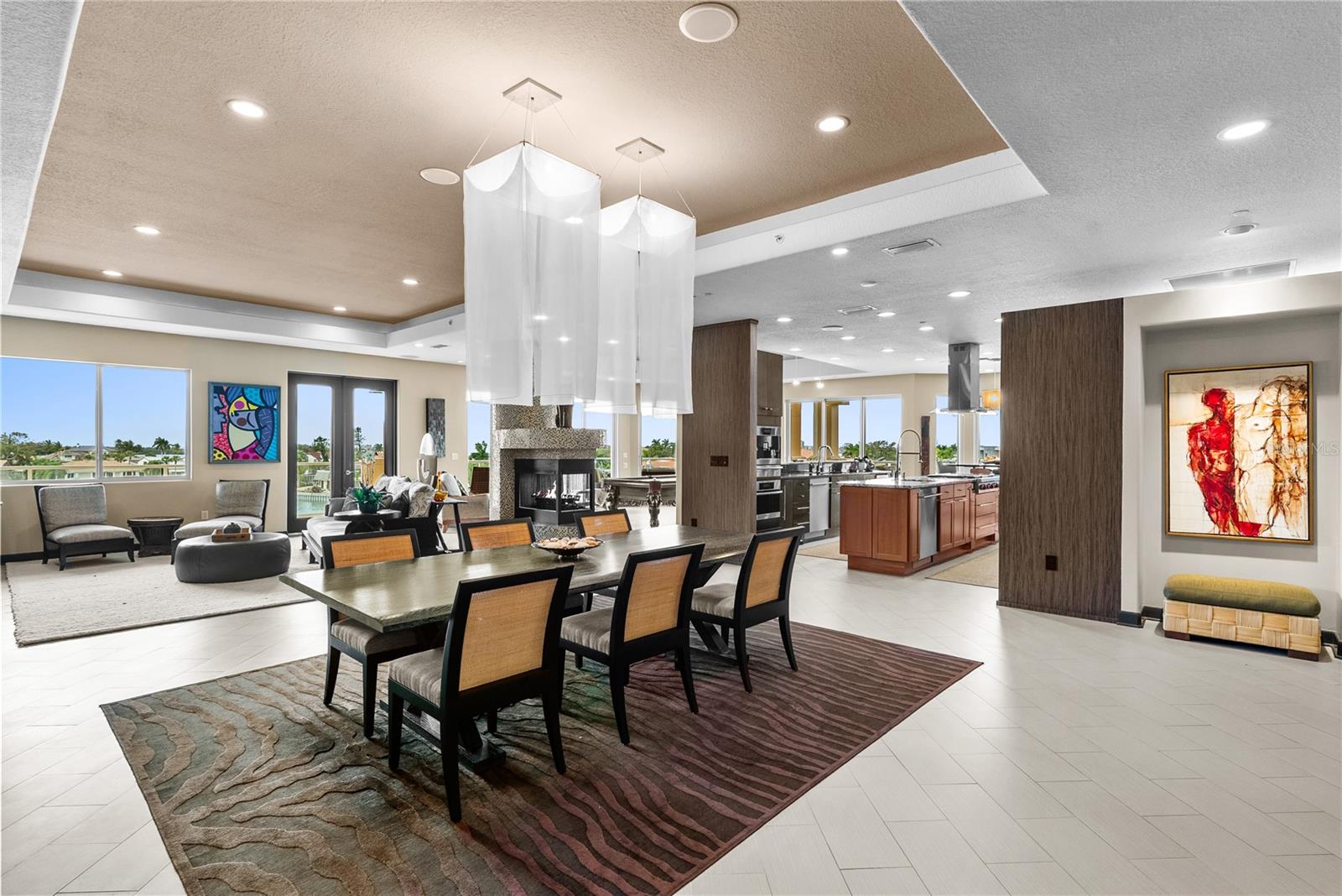 TB8477138 Property Photo