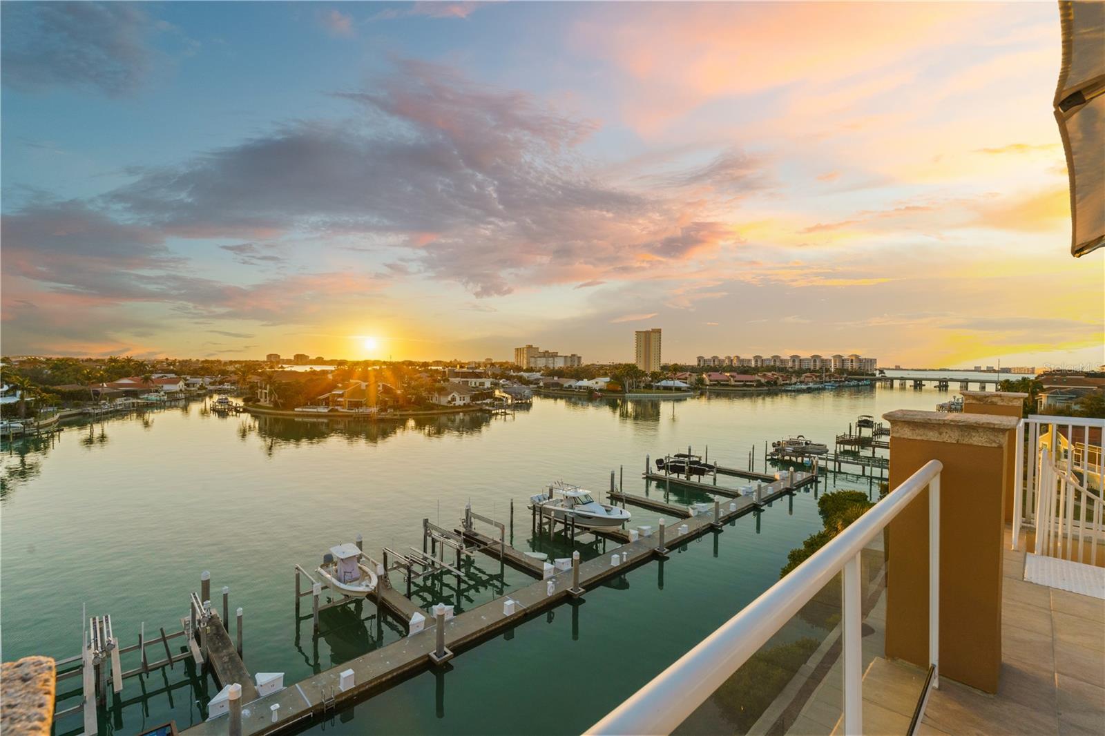 TB8477138 Property Photo