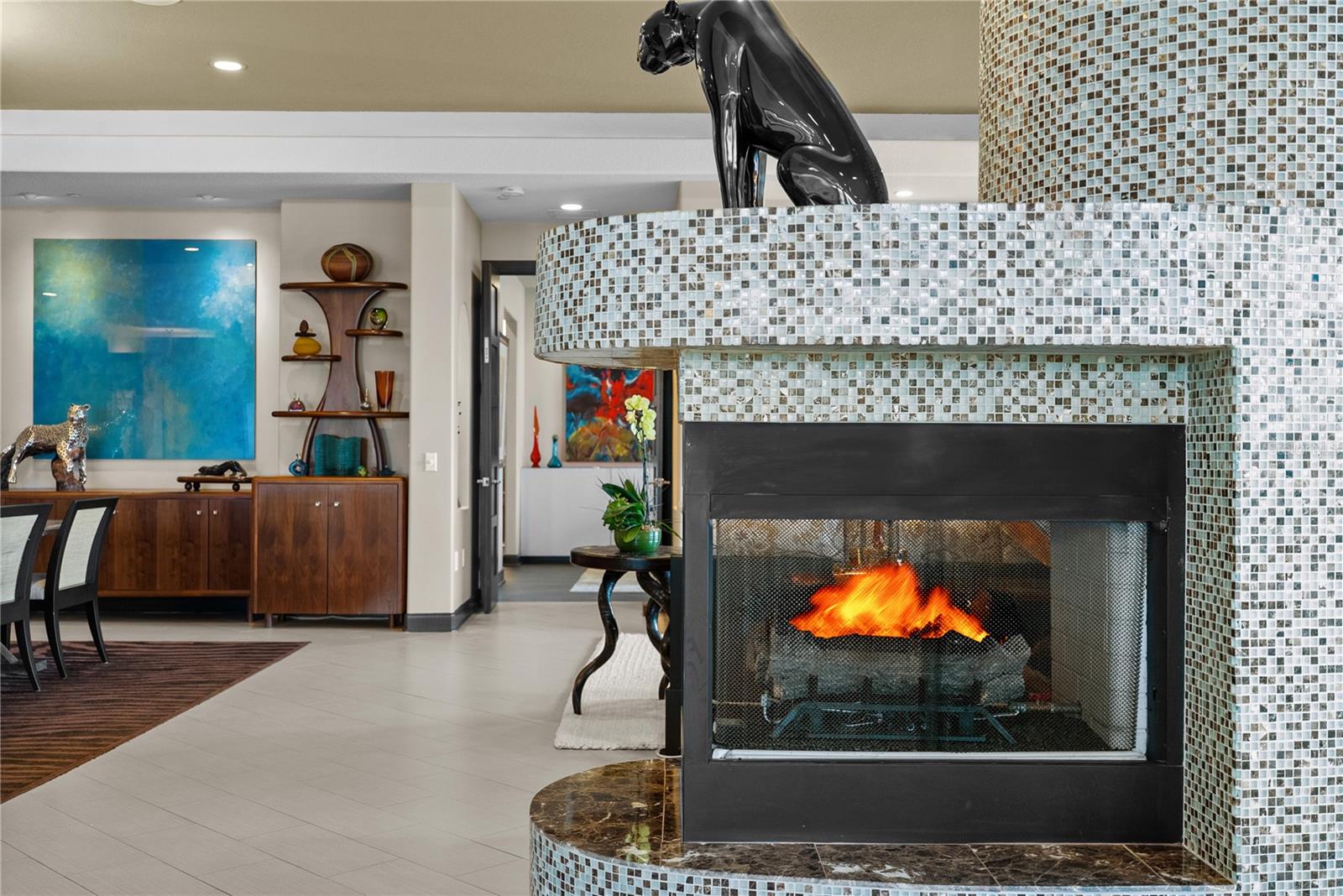 TB8477138 Property Photo