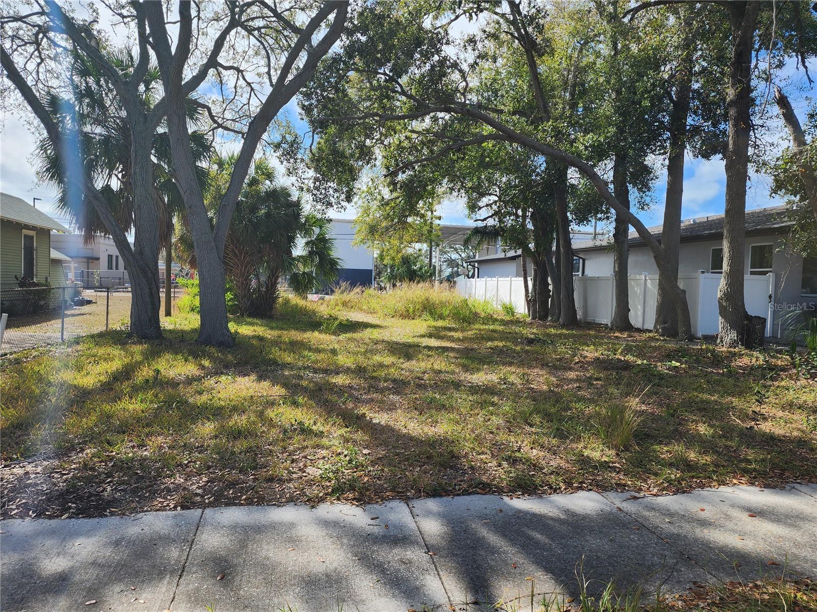 1054 16TH AVE S, ST PETERSBURG, FL, 33705