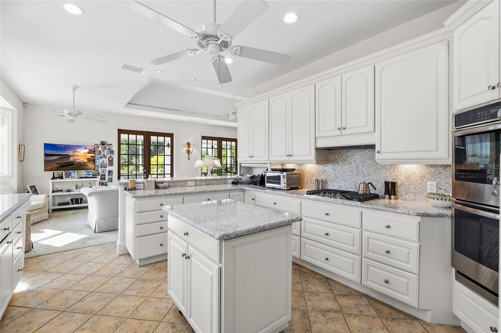 TB8477140 Property Photo