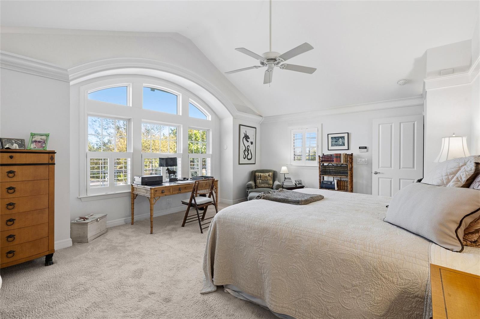 TB8477140 Property Photo