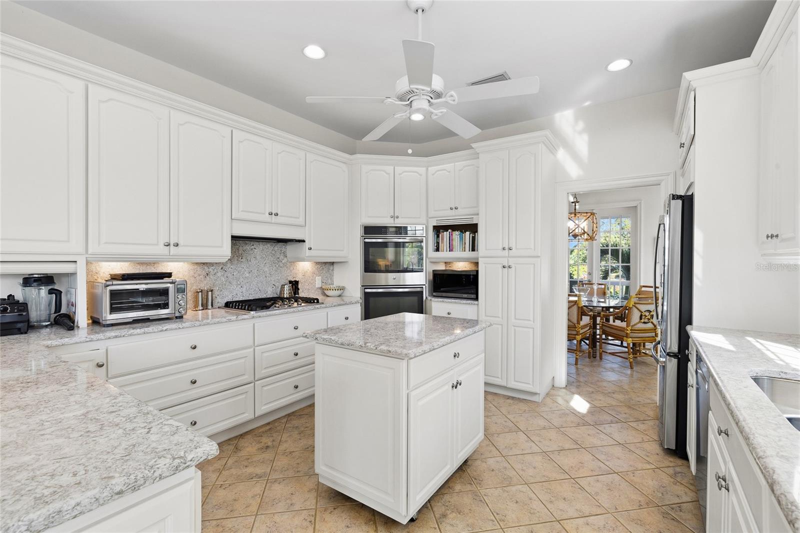 TB8477140 Property Photo