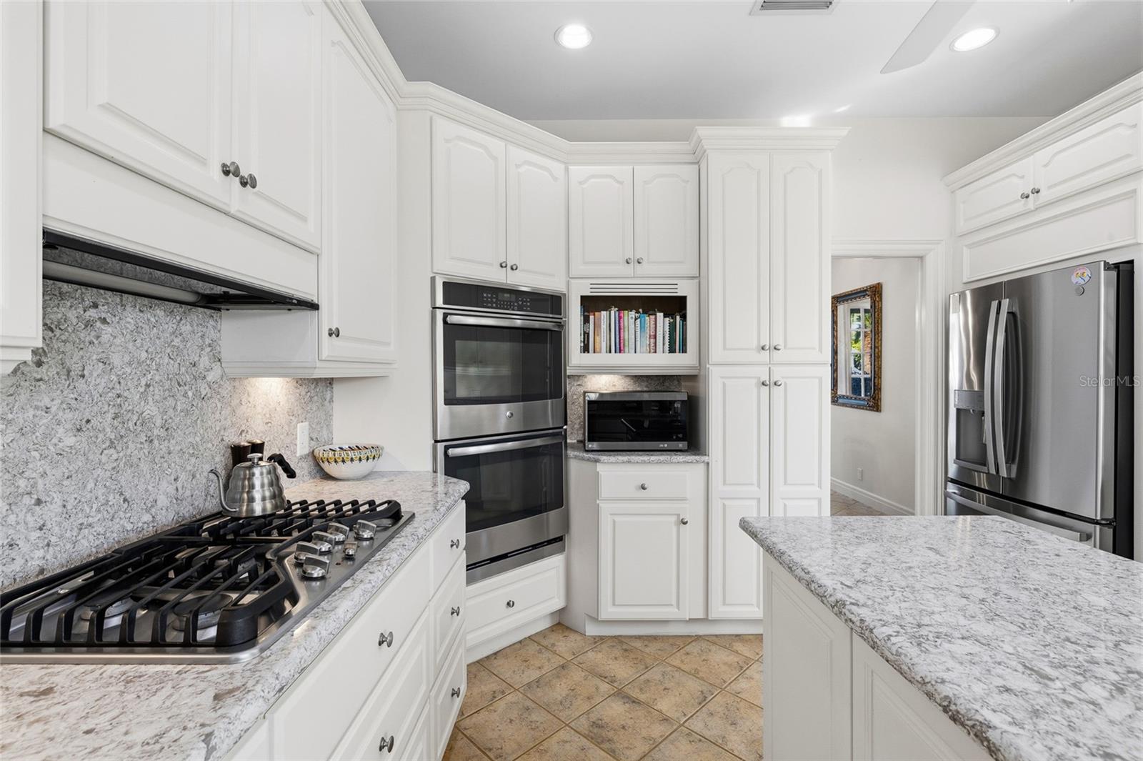 TB8477140 Property Photo