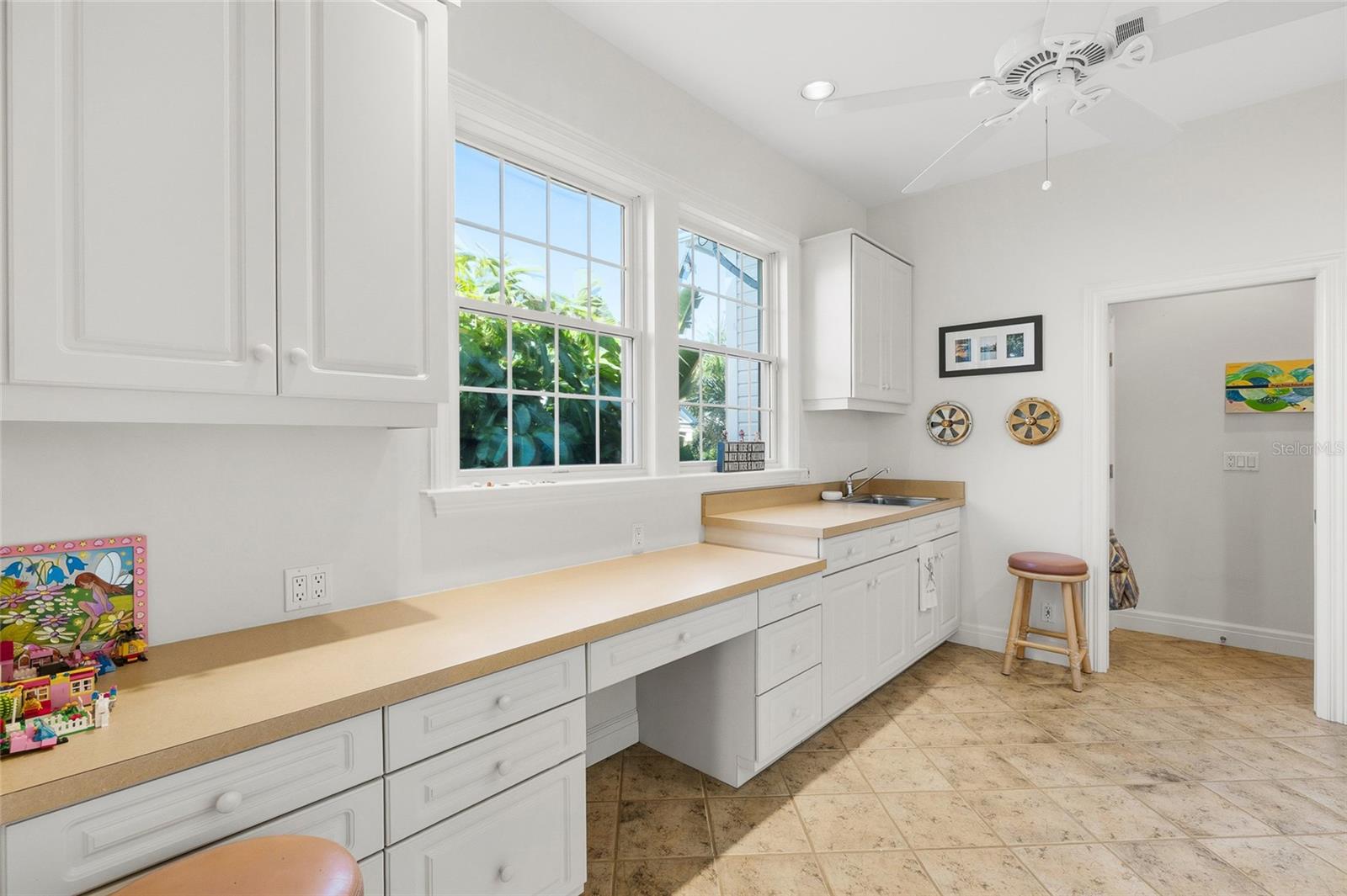 TB8477140 Property Photo