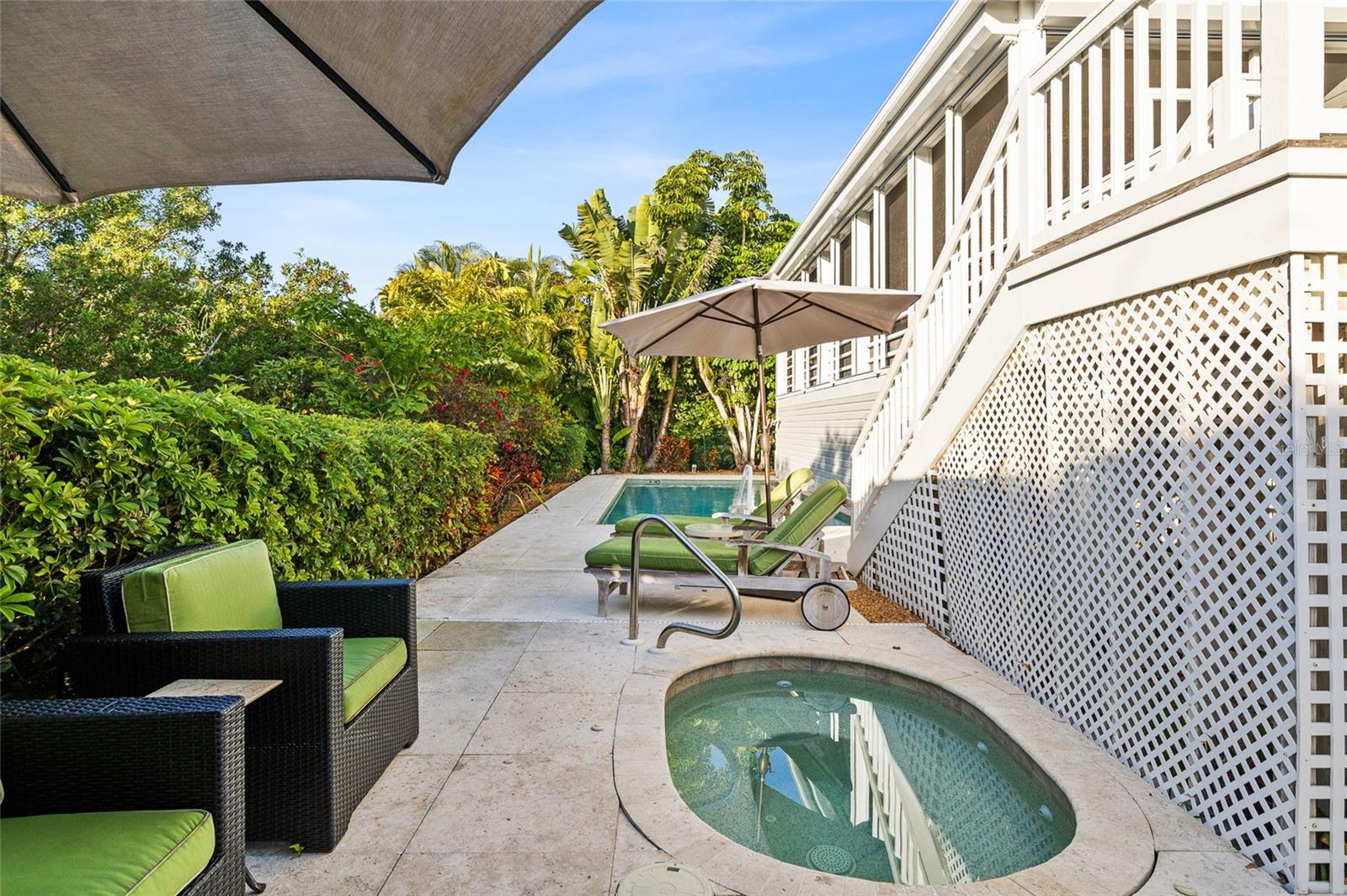 TB8477140 Property Photo