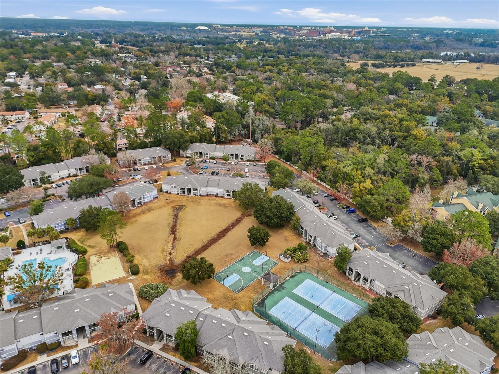 3705 SW 27TH ST #717, GAINESVILLE, FL, 32608