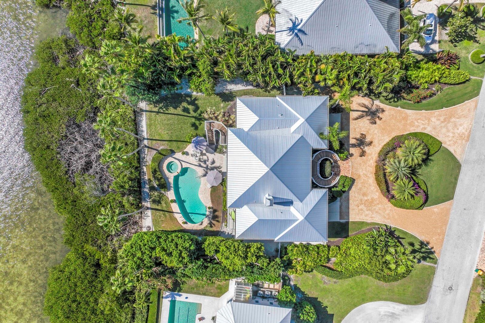 D6146203 Property Photo