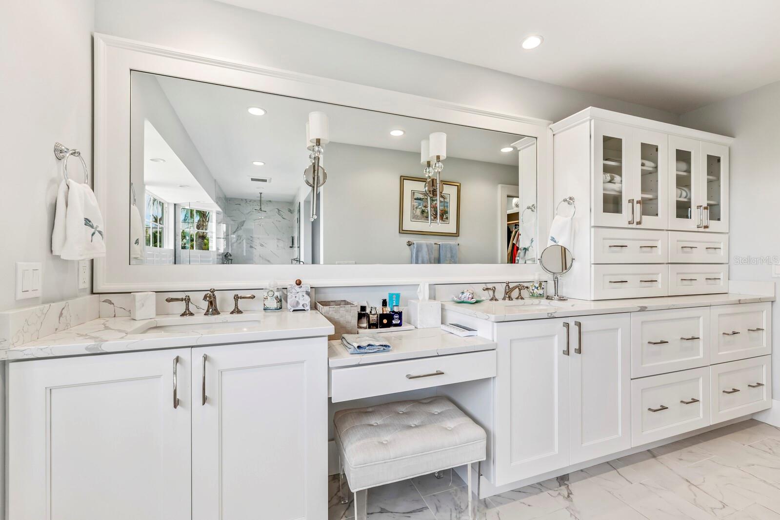 D6146203 Property Photo