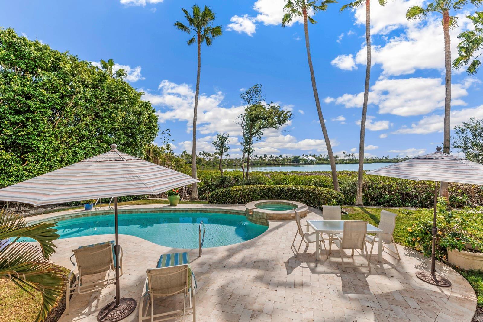 D6146203 Property Photo