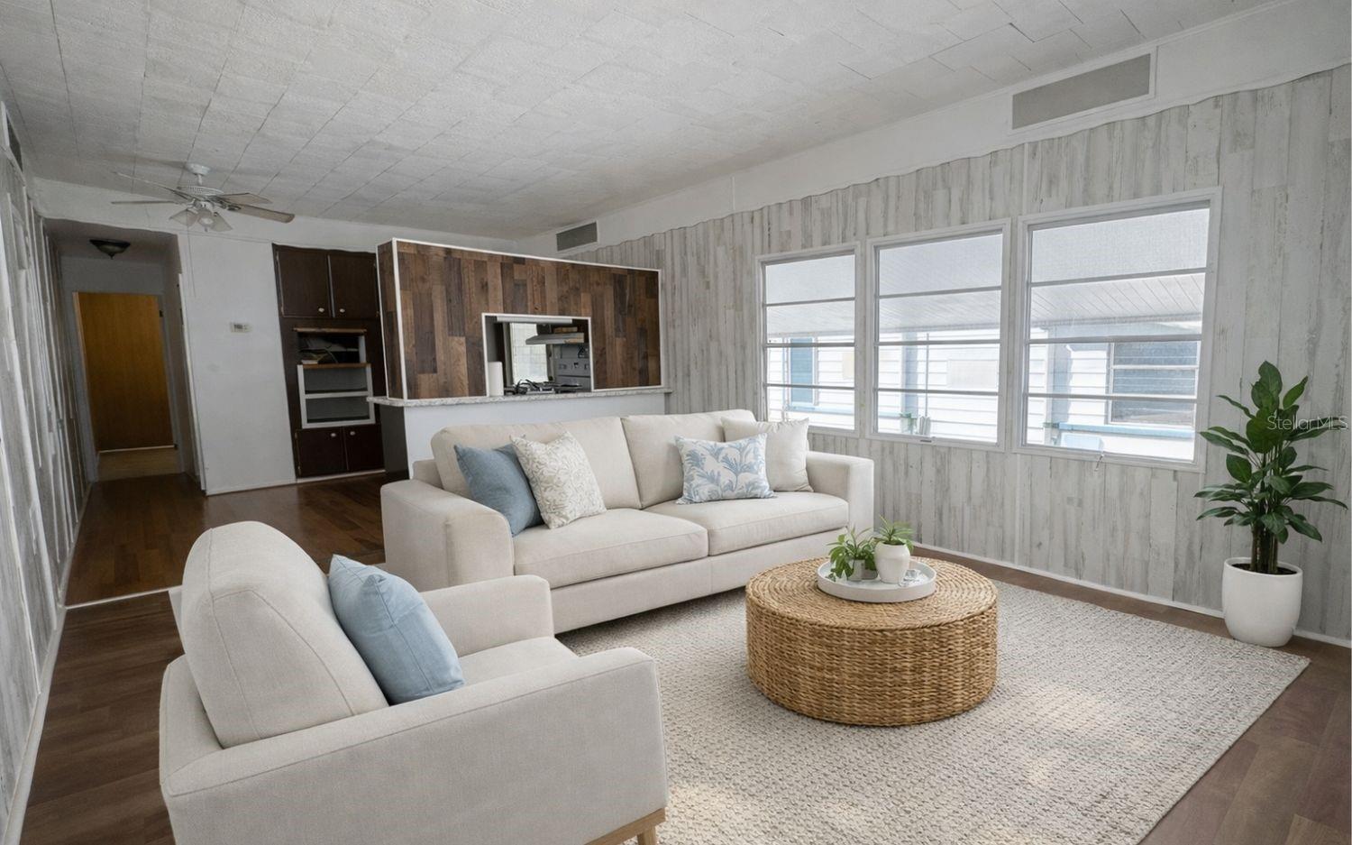 TB8477158 Property Photo