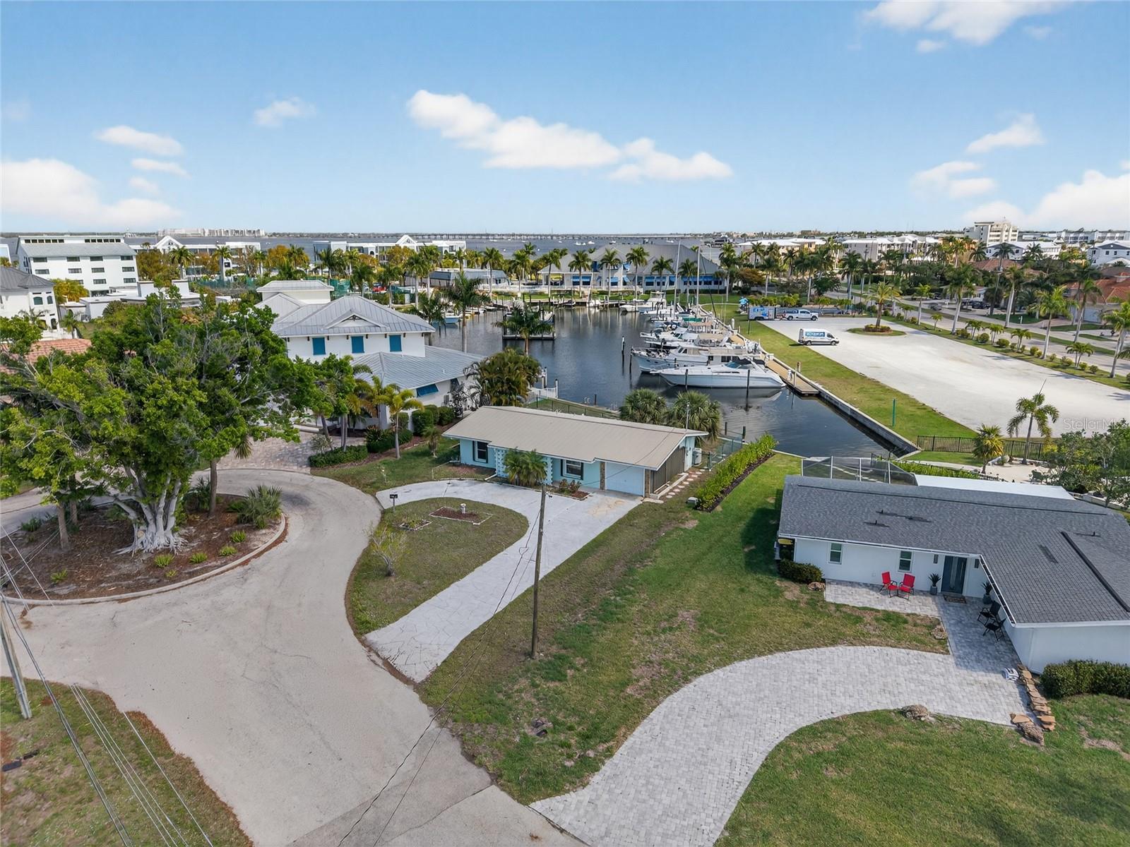120 DONNA CT, PUNTA GORDA, FL, 33950