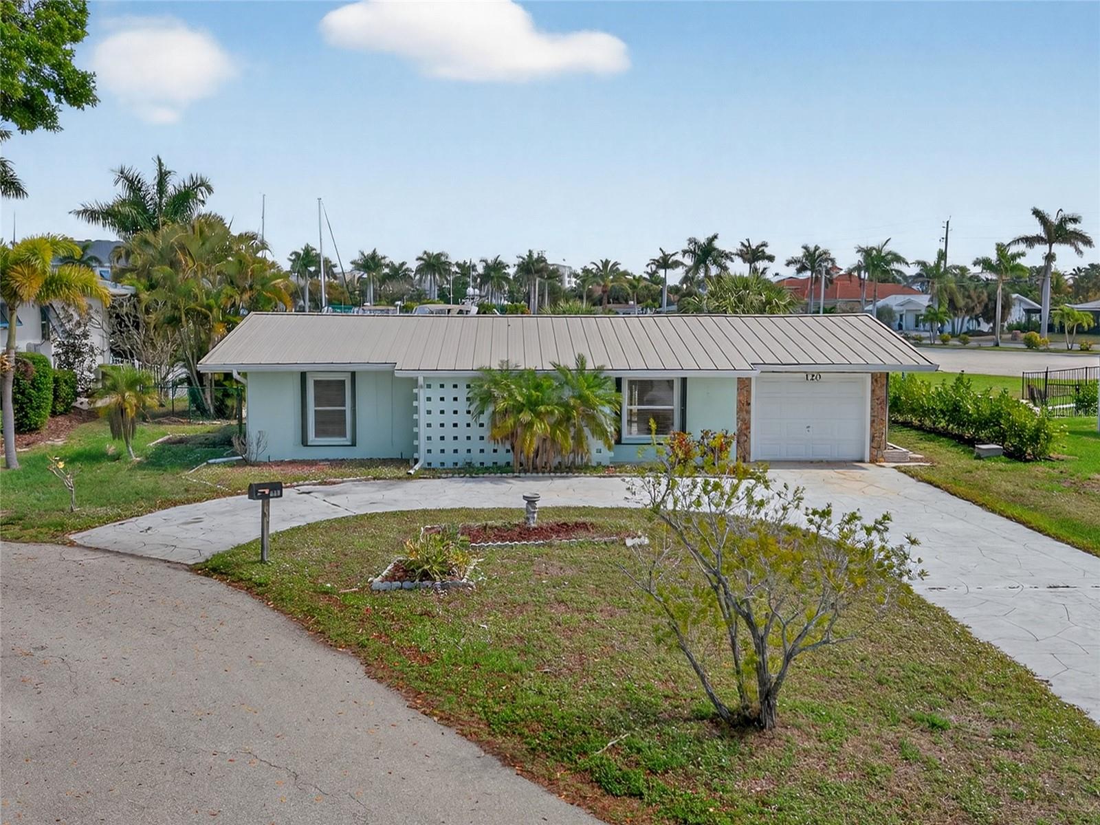 120 DONNA CT, PUNTA GORDA, FL, 33950