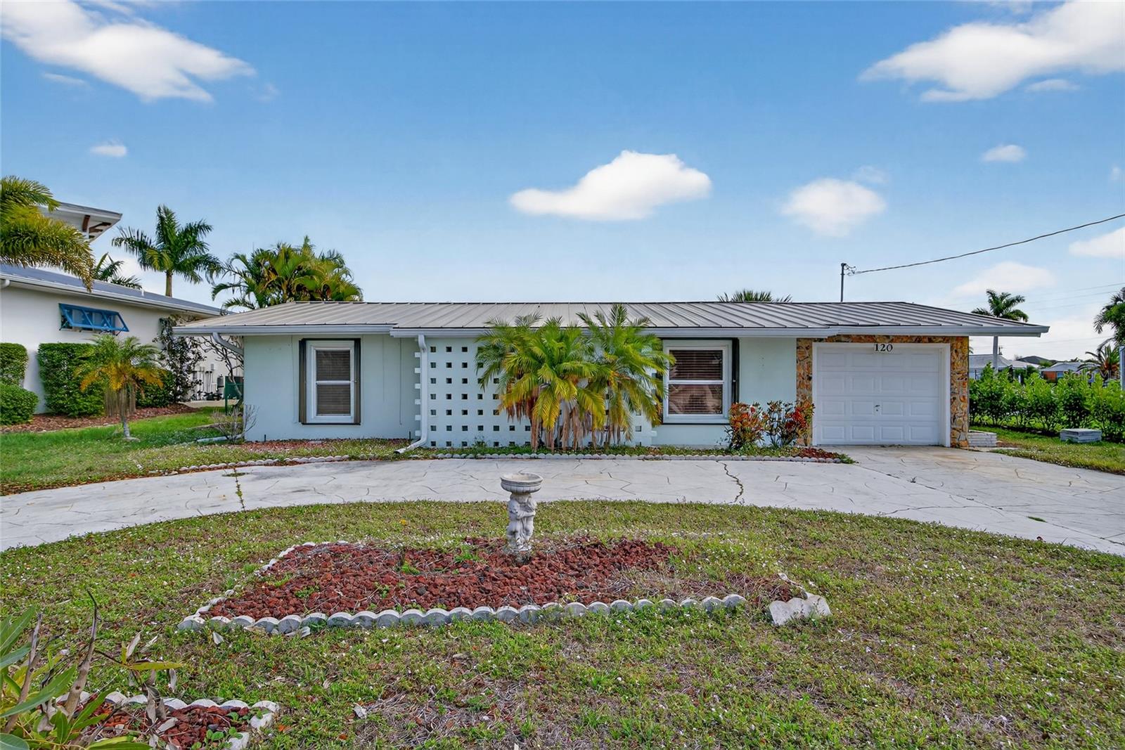 120 DONNA CT, PUNTA GORDA, FL, 33950