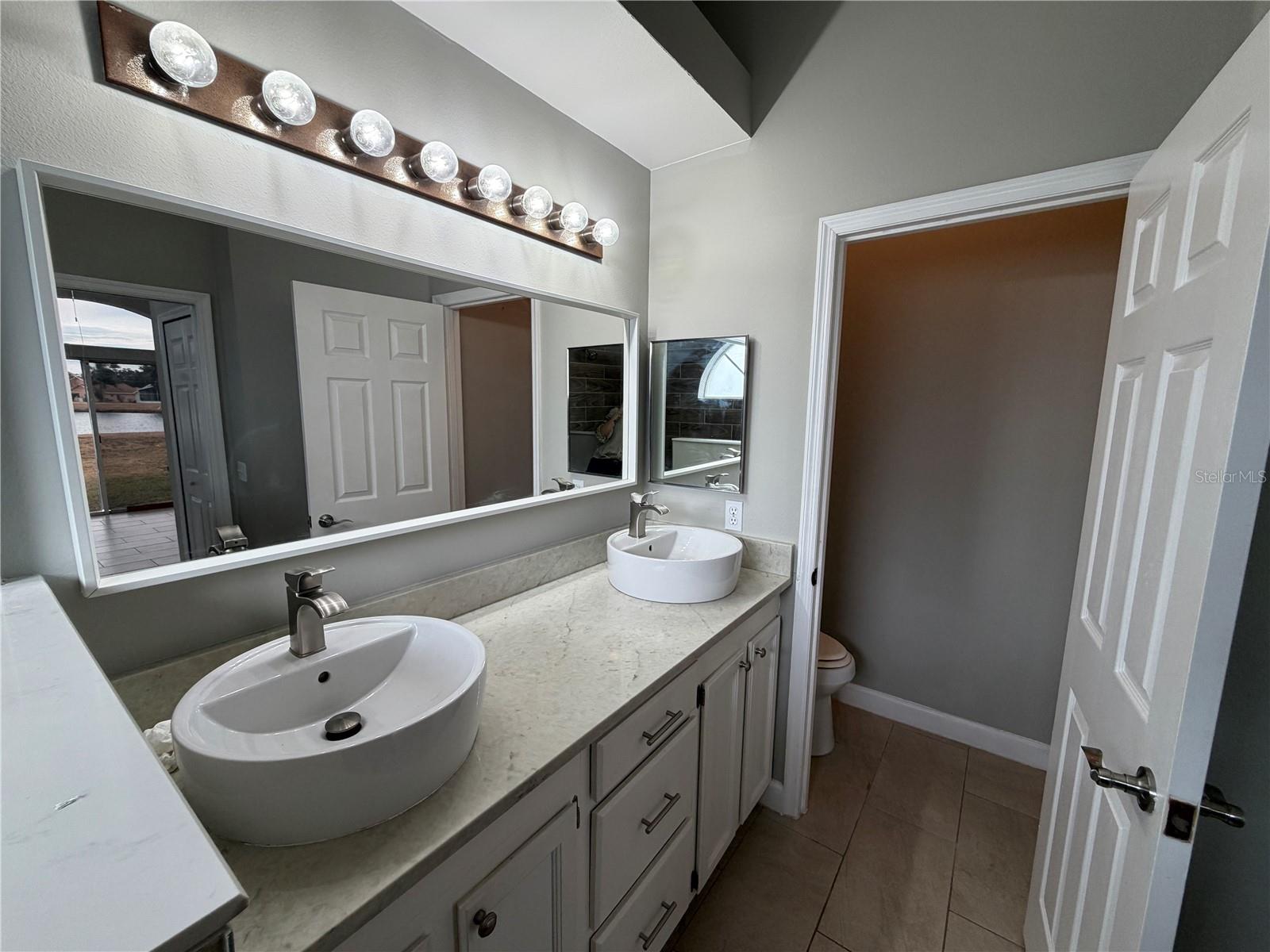 2829 MIDDLETON CIR, KISSIMMEE, FL, 34743