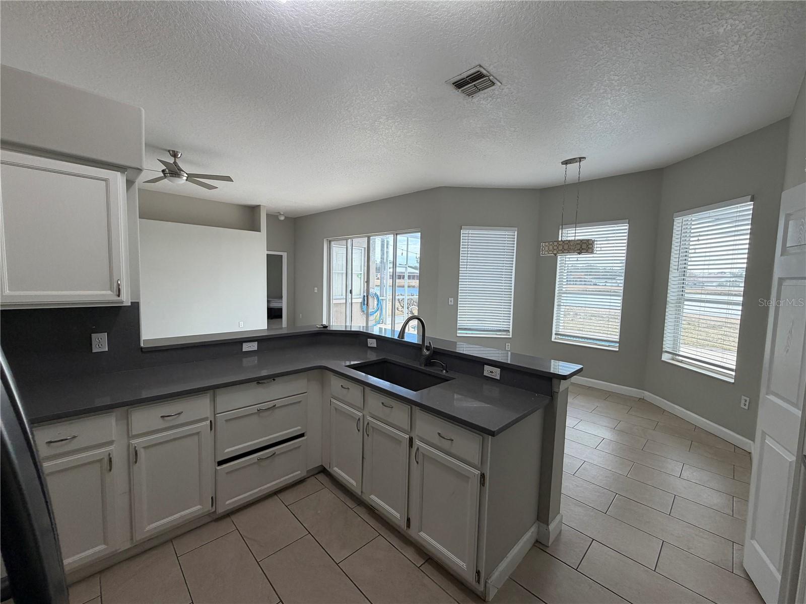 2829 MIDDLETON CIR, KISSIMMEE, FL, 34743