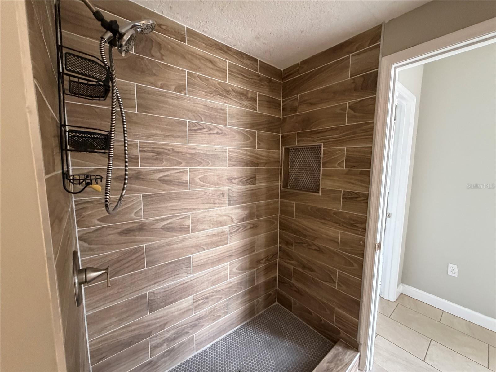 2829 MIDDLETON CIR, KISSIMMEE, FL, 34743