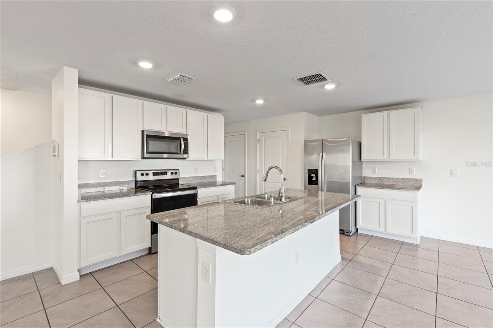 2805 ROCK SOUND ST, BRADENTON, FL, 34208