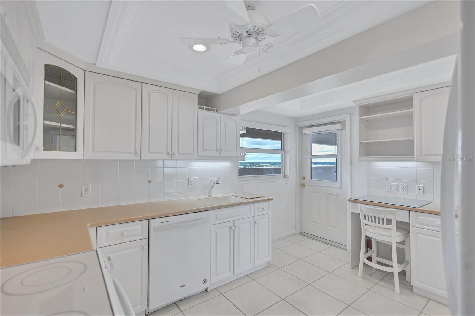 6140 MIDNIGHT PASS RD #904, SARASOTA, FL, 34242