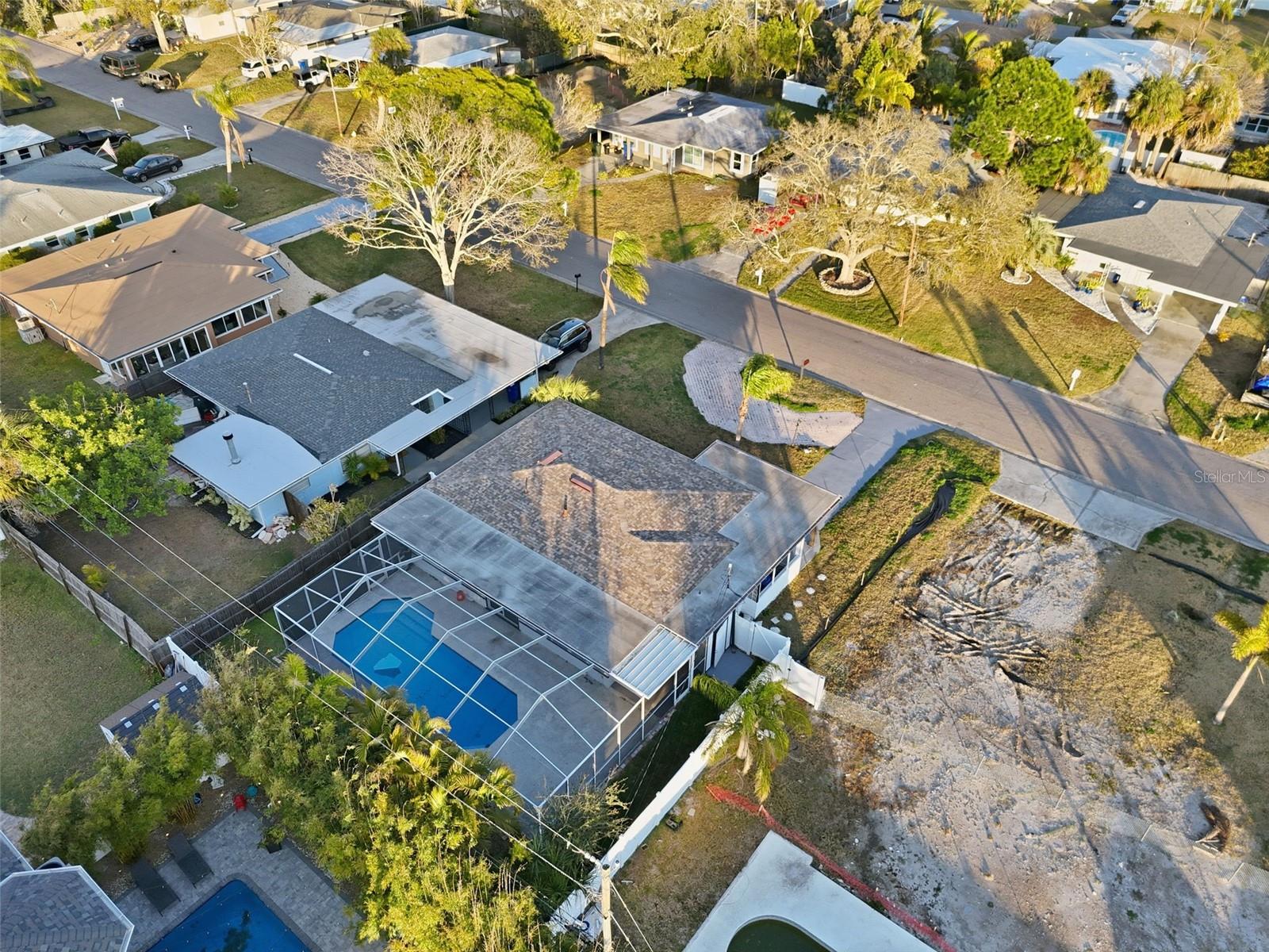 2470 DEL RIO WAY, DUNEDIN, FL, 34698