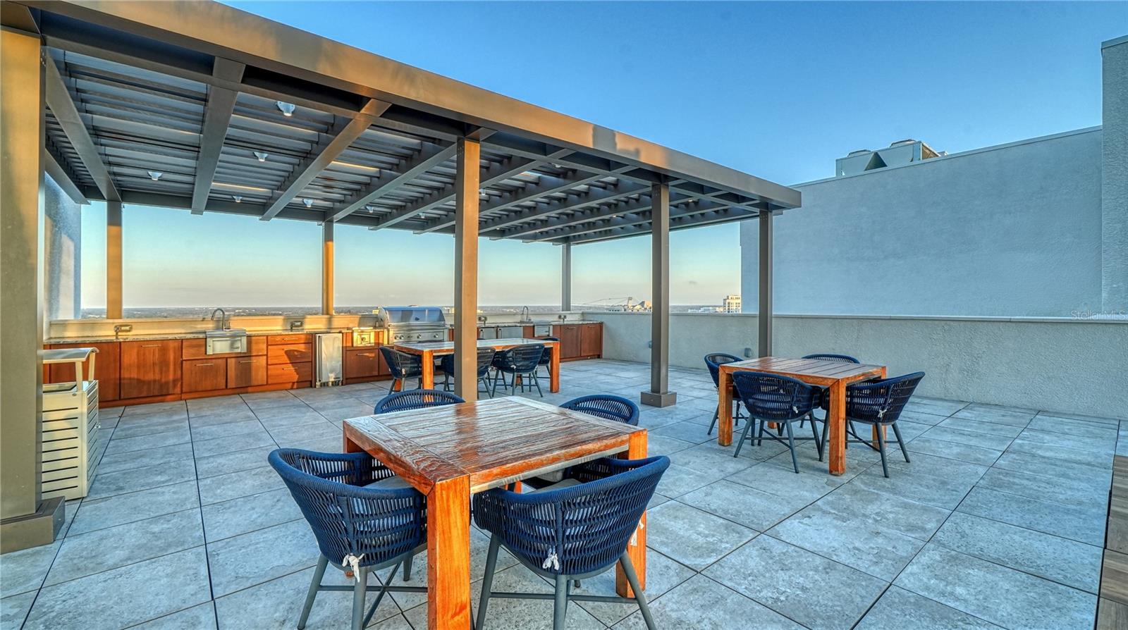 A4682907 Property Photo