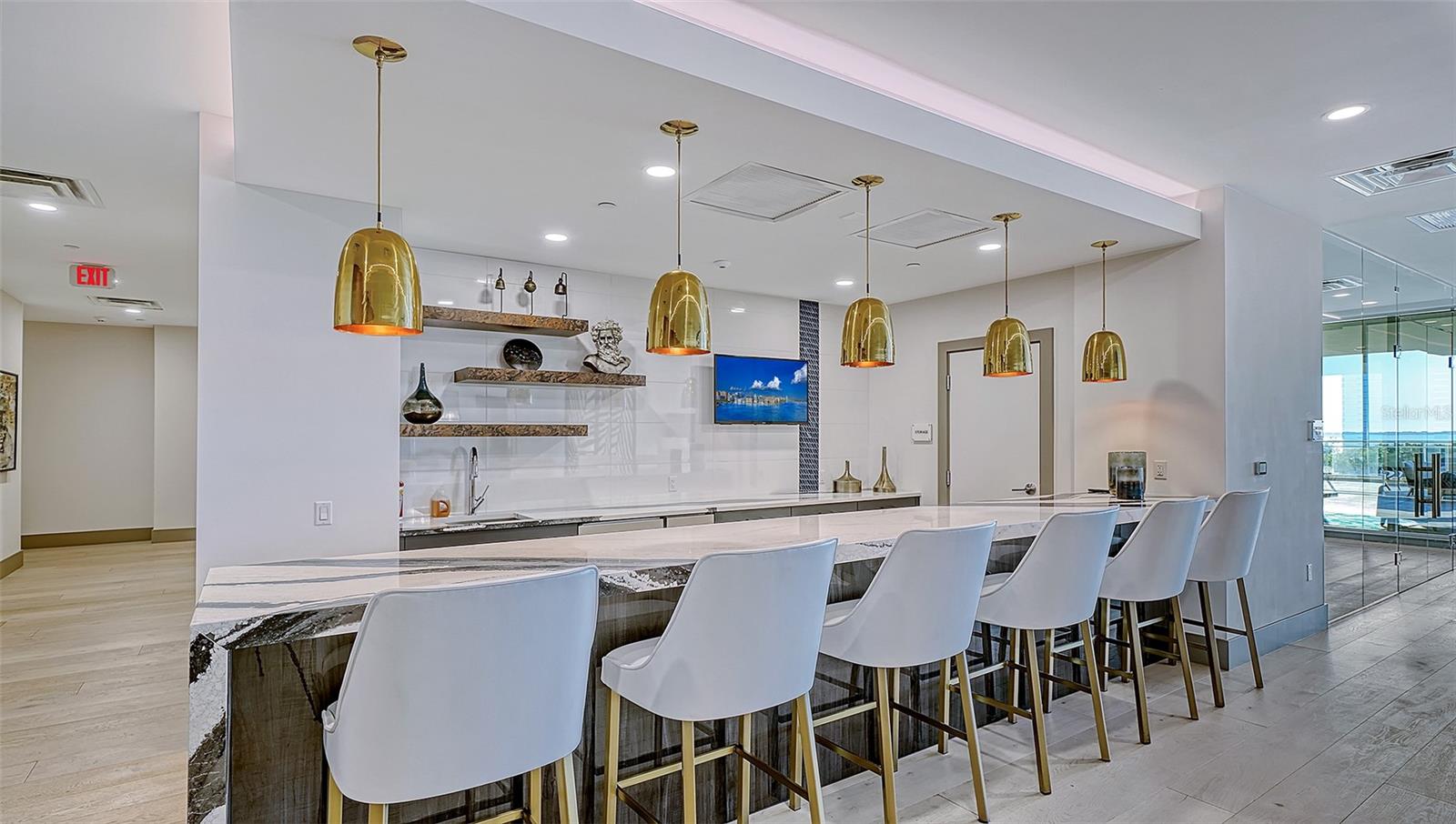 A4682907 Property Photo