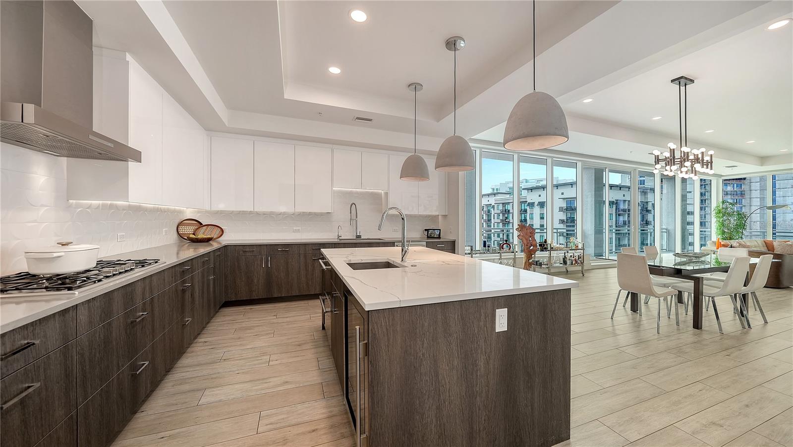 A4682907 Property Photo