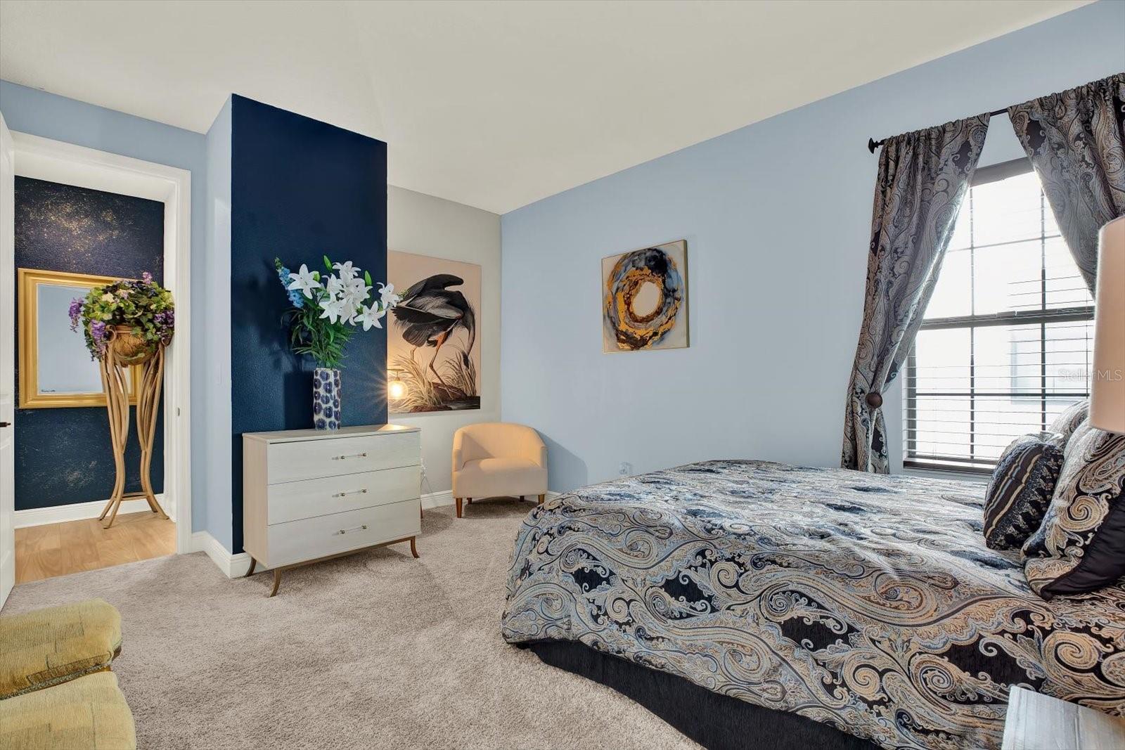 Multi-Gen/Guest Suite