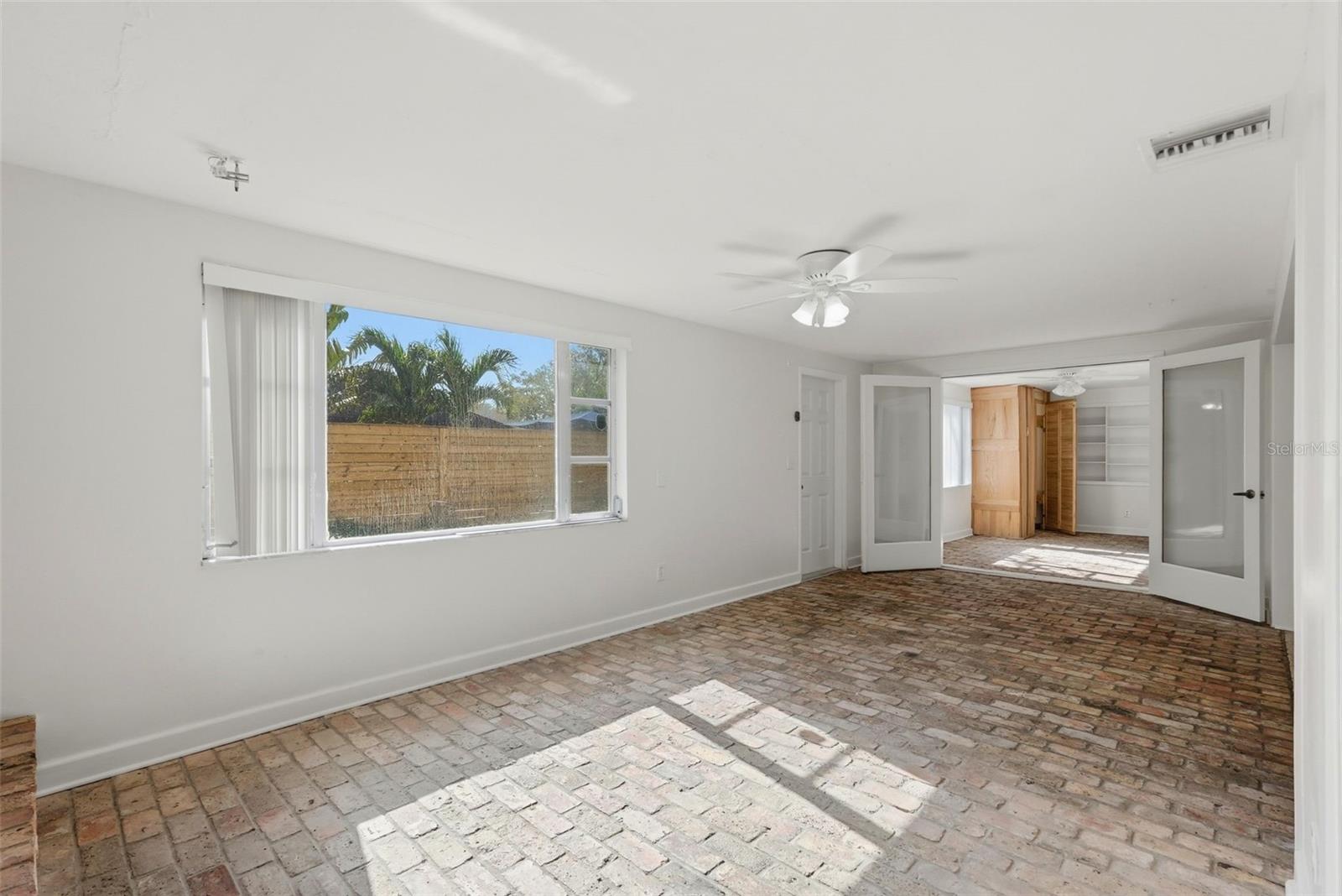 3391 WALNUT ST NE, ST PETERSBURG, FL, 33704