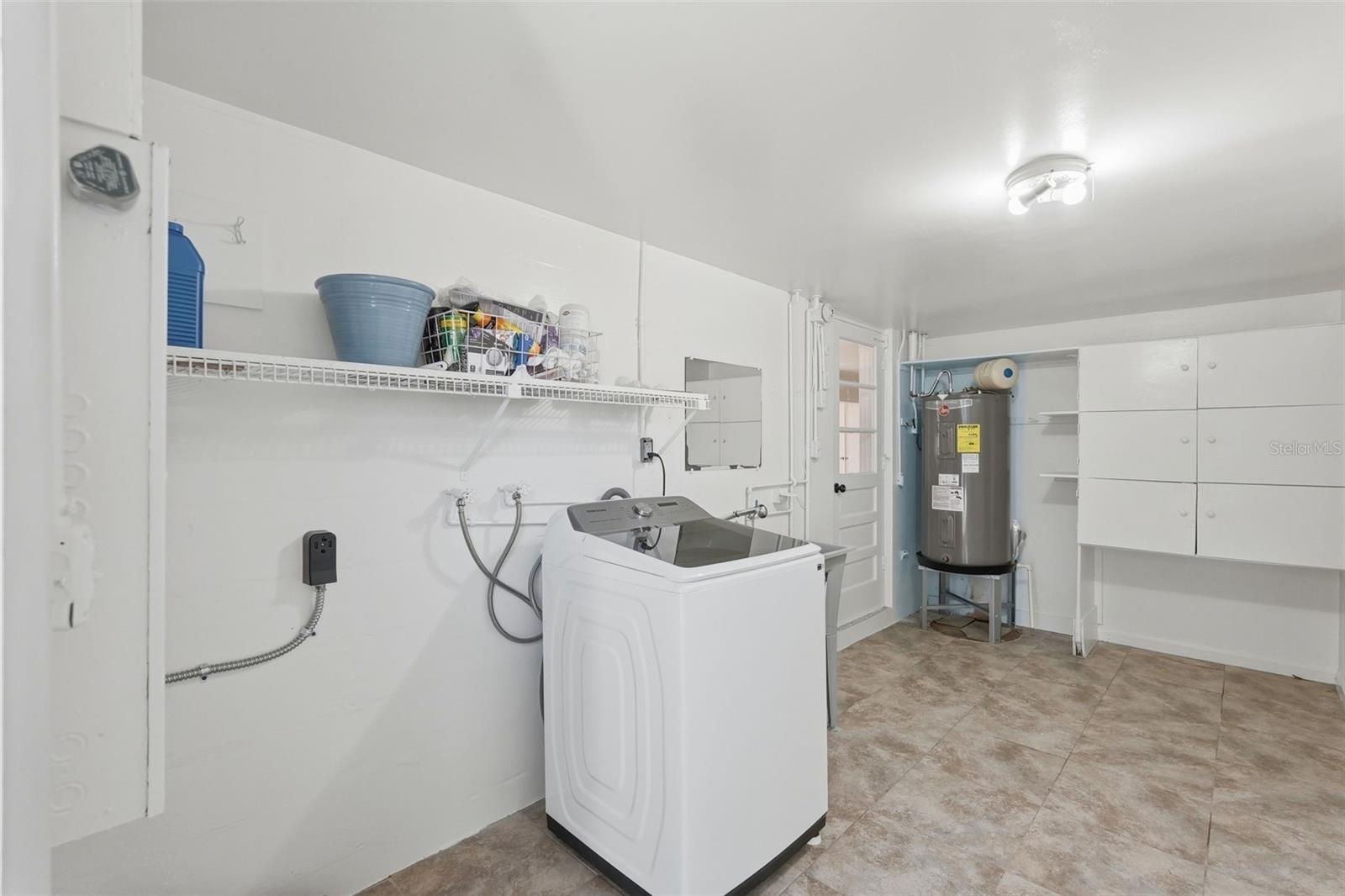 3391 WALNUT ST NE, ST PETERSBURG, FL, 33704