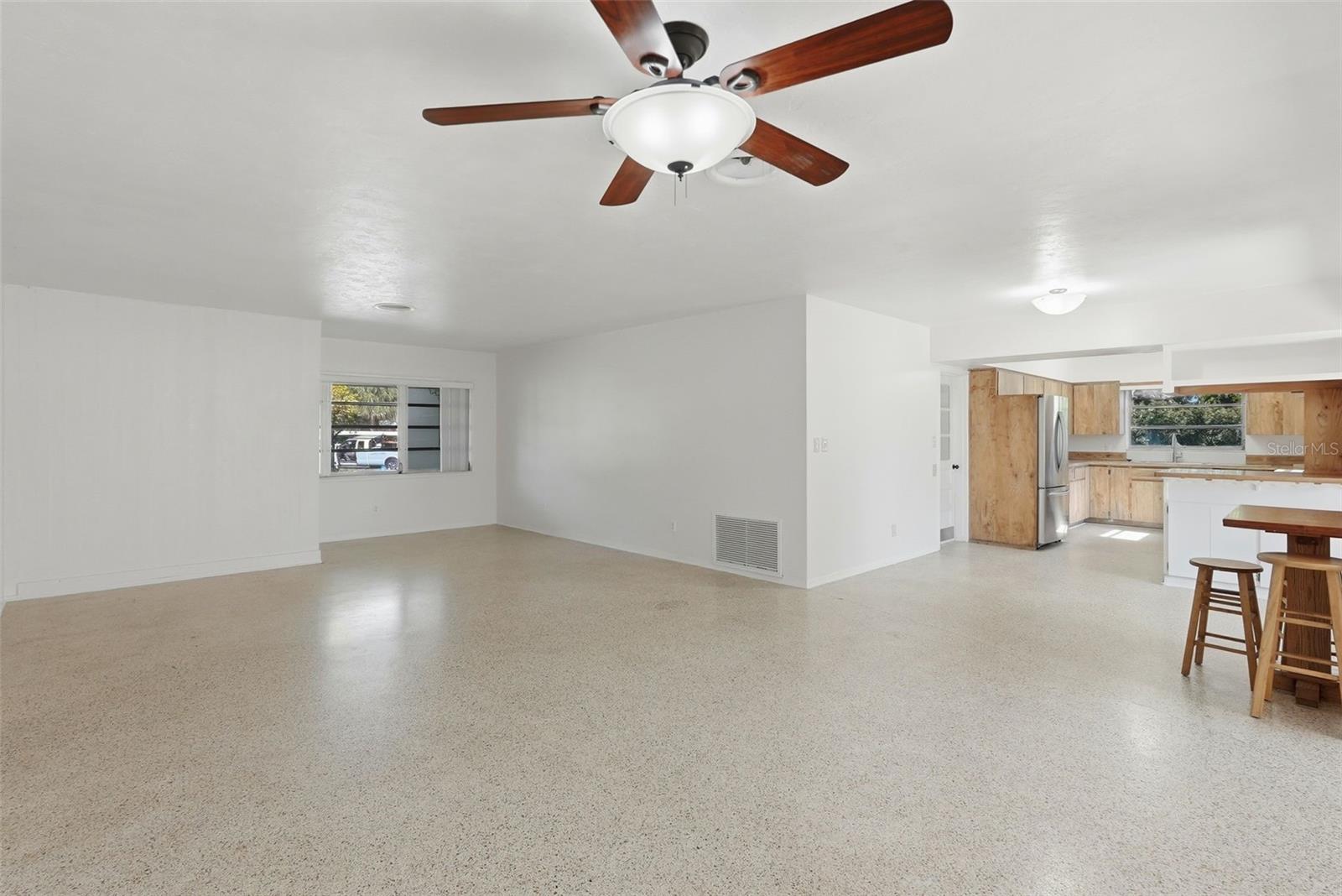 3391 WALNUT ST NE, ST PETERSBURG, FL, 33704