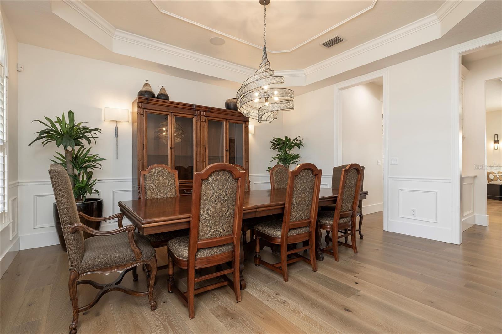 TB8477302 Property Photo