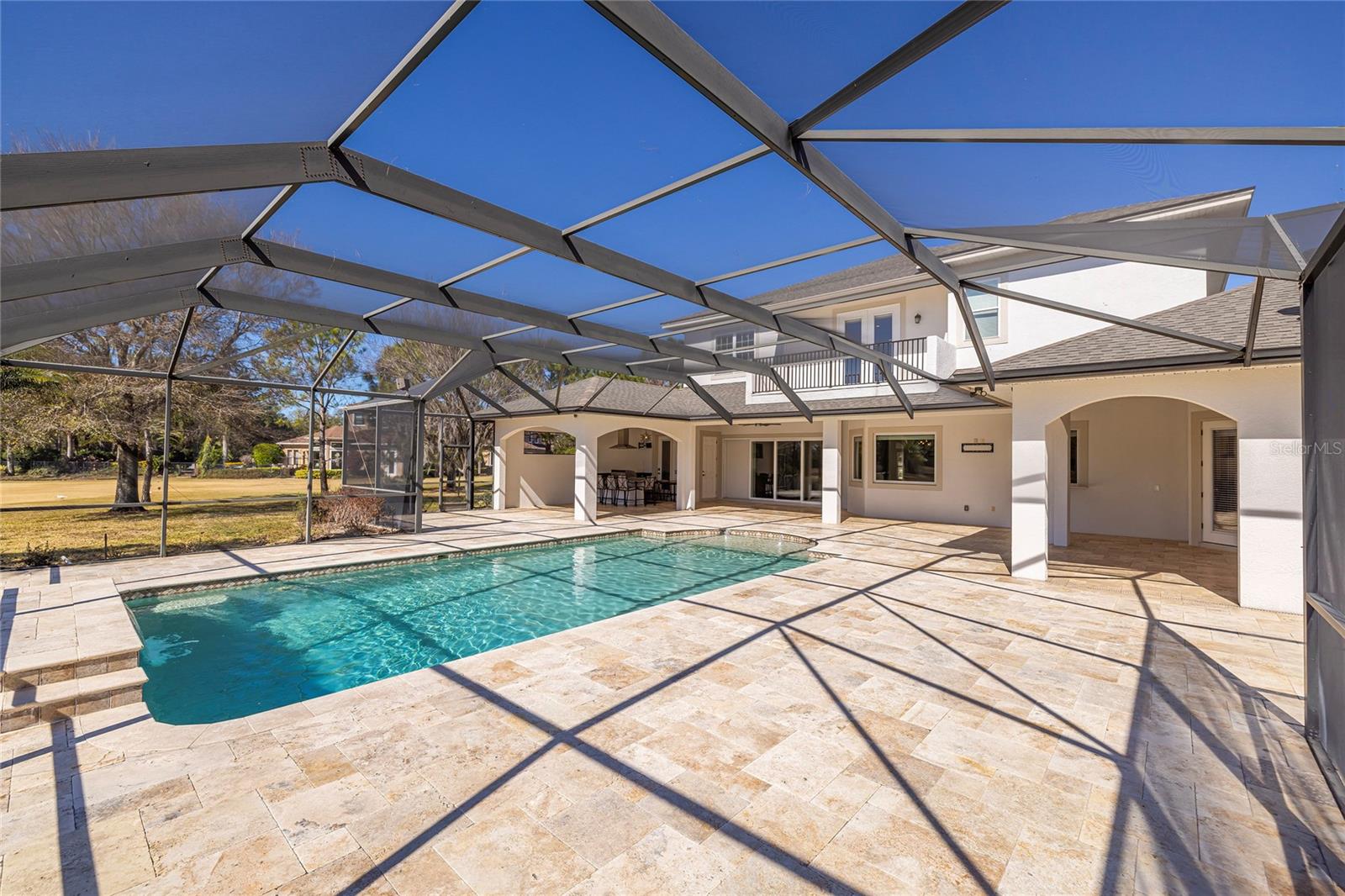 TB8477302 Property Photo