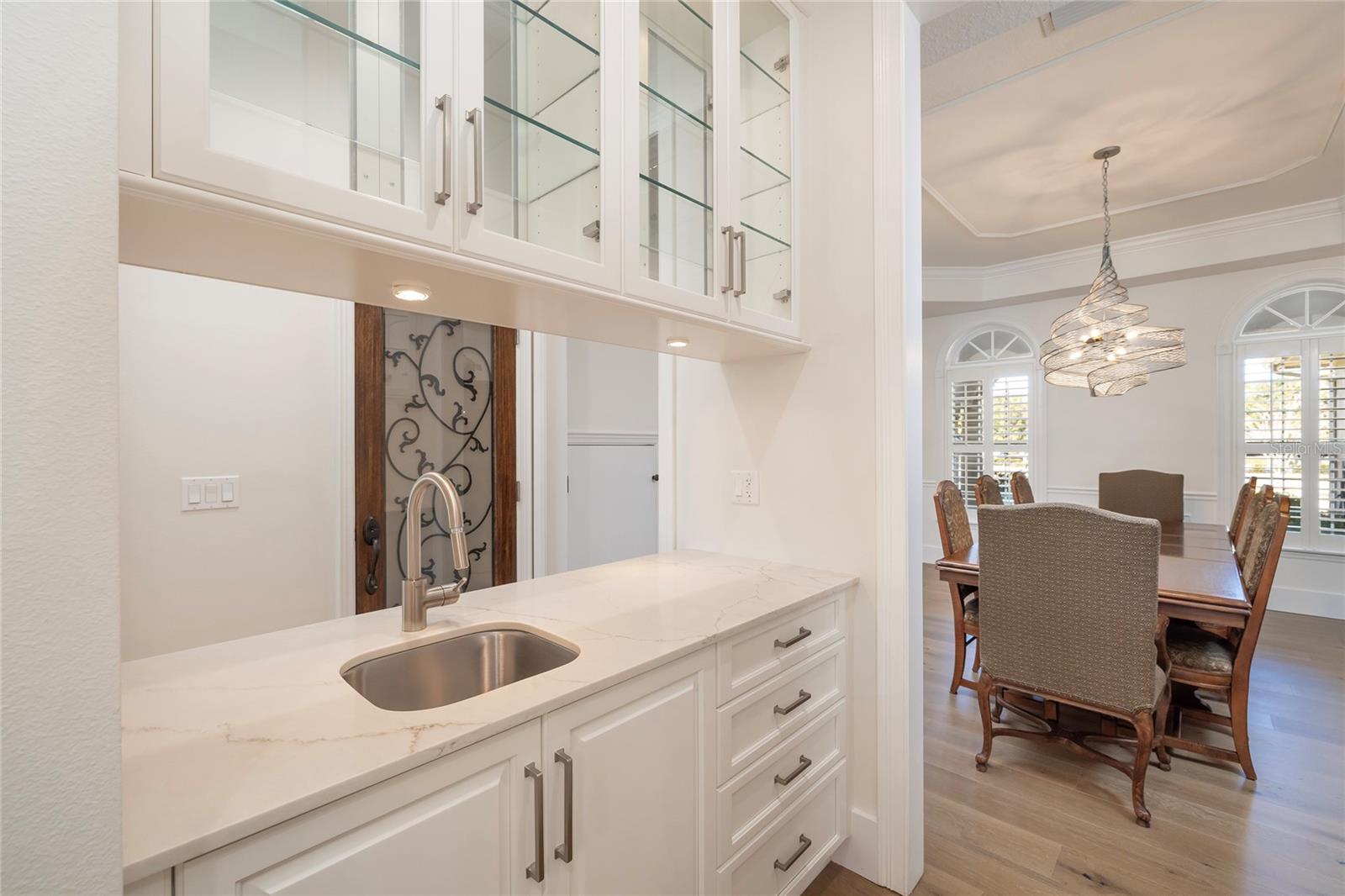 TB8477302 Property Photo