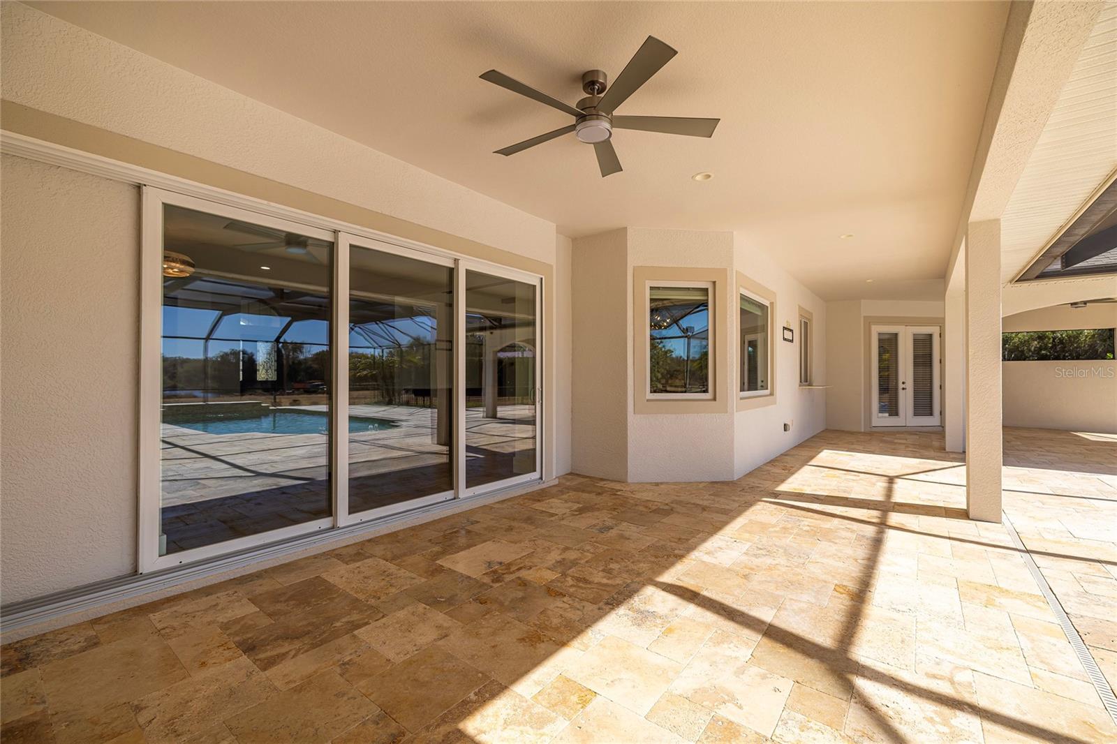 TB8477302 Property Photo